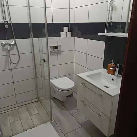 Fenix Pracownicze, Rodzinne, Typu Standard,dluzsze Pobyty * Grzybno